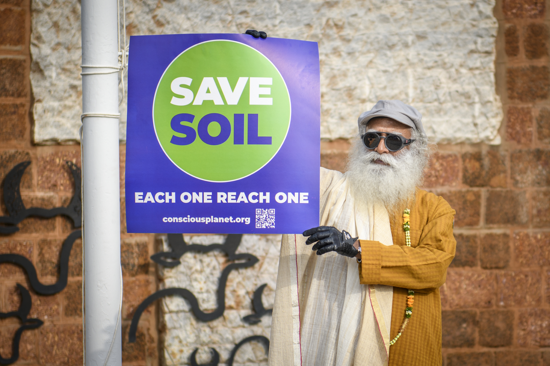 Soil - The Incredible Intelligence Beneath Our Feet