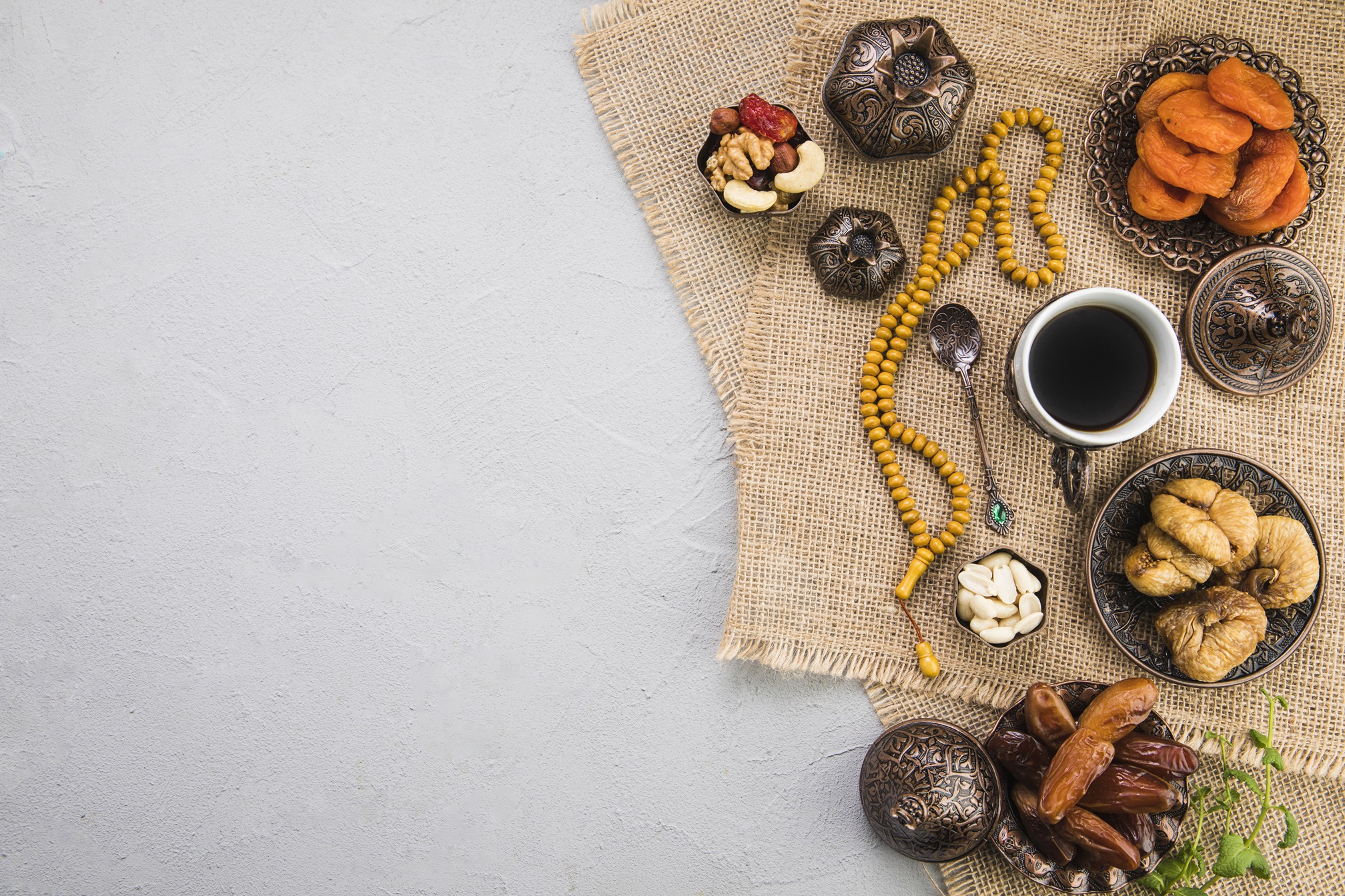 Embracing the Joy of Eid al-Fitr: A Celebration of Renewal