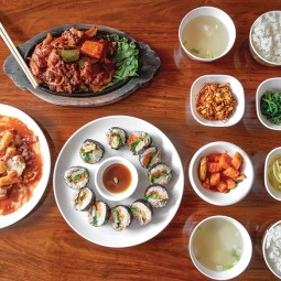 Authentic Korean Cuisines at Korean Picnic